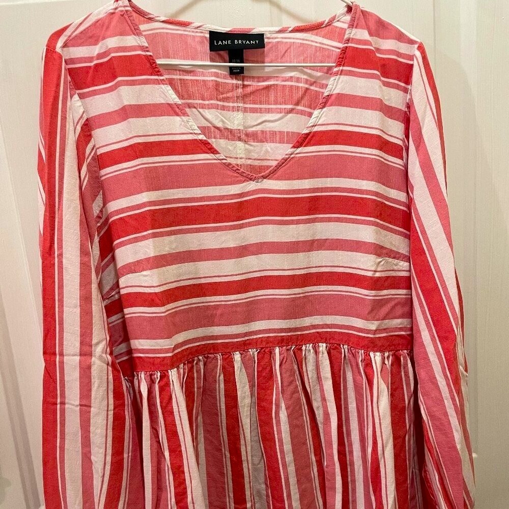 Lane Bryant top size 14/16 100% Rayon